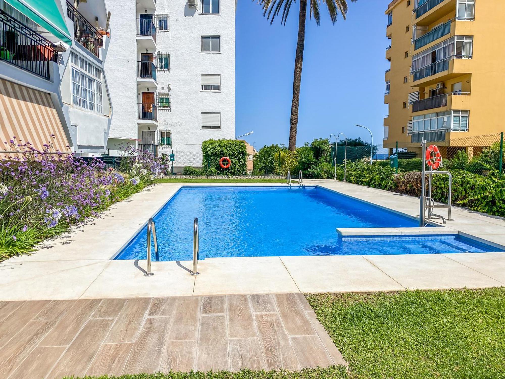 Reformado Apartamento En El Centro Con Vista Al Mar Torremolinos Exteriör bild
